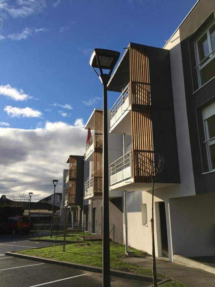 Éclairage solaire Gironde